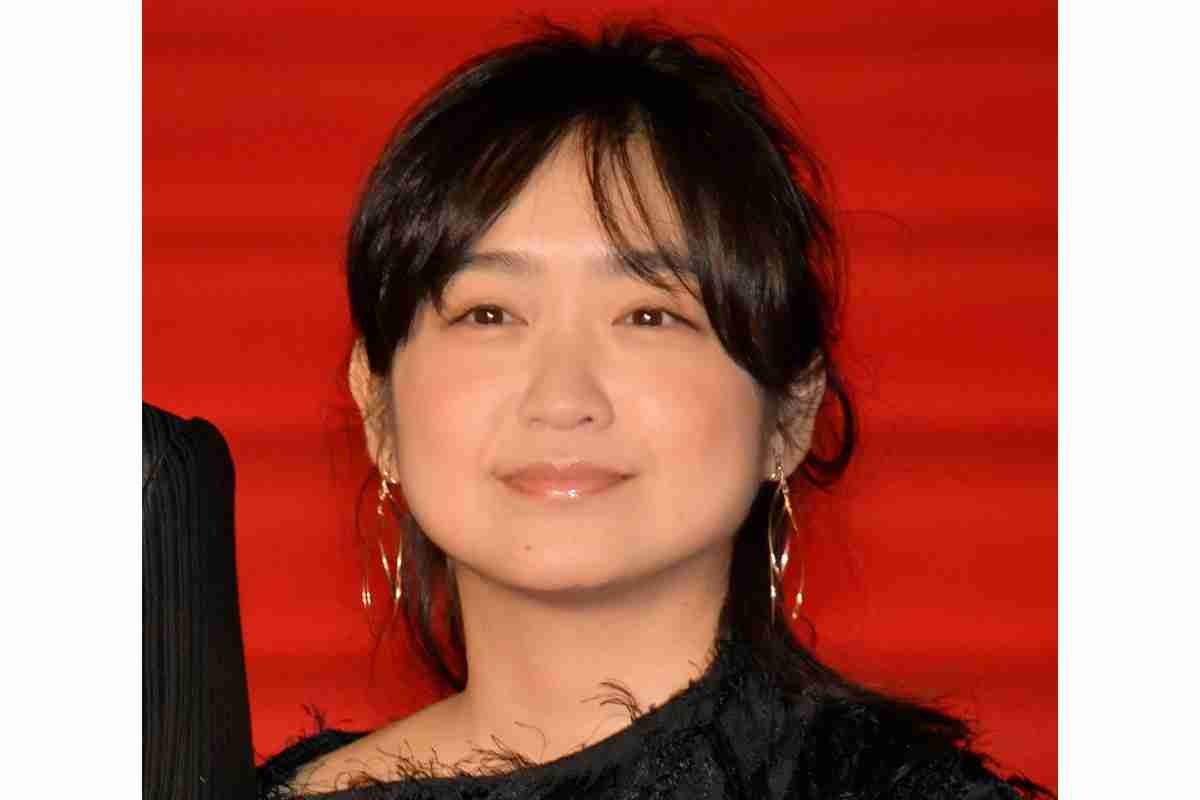 5年で激変した池脇千鶴「撮影現場入りの意外な姿」　周囲には「年齢にはあらがえない」「このままでいい」と笑顔　朝ドラ『ばけばけ』で母親役を熱演｜NEWSポストセブン
