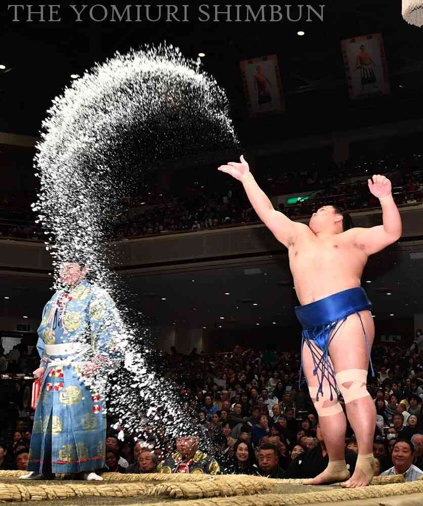 家庭科のピザで搬送された中学生、原因は…塩「3つまみ」を理解できずに調理し塩分過多か