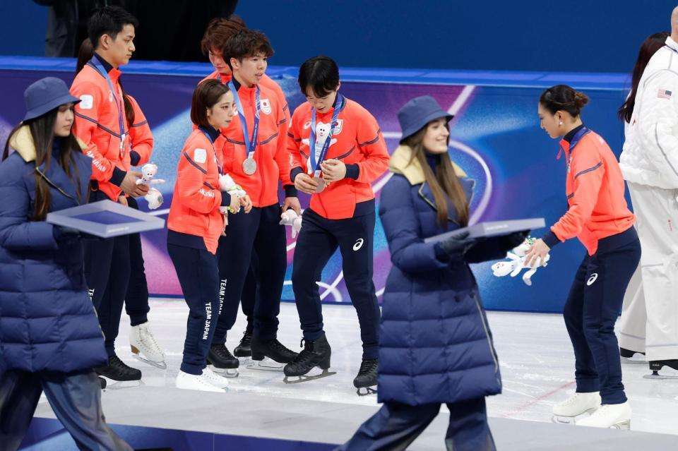 フィギュア表彰式でスケート靴損傷 日本連盟が組織委に抗議 台の上面「ザラザラ」 ブレードは工房でリペアと状況説明