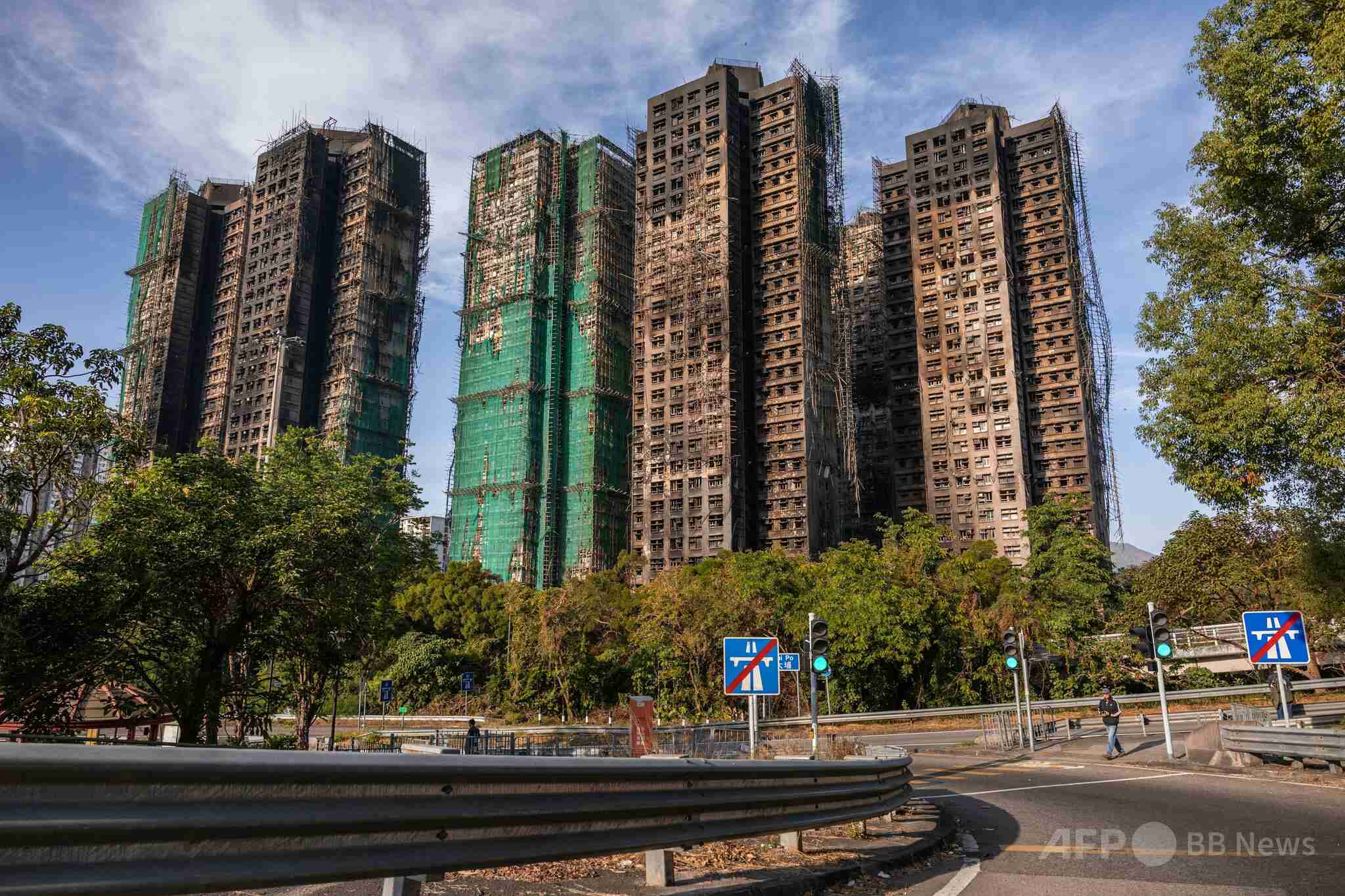 香港政府、火災被害の高層住宅買い取りを提案（ＡＦＰ＝時事） - Yahoo!ニュース
