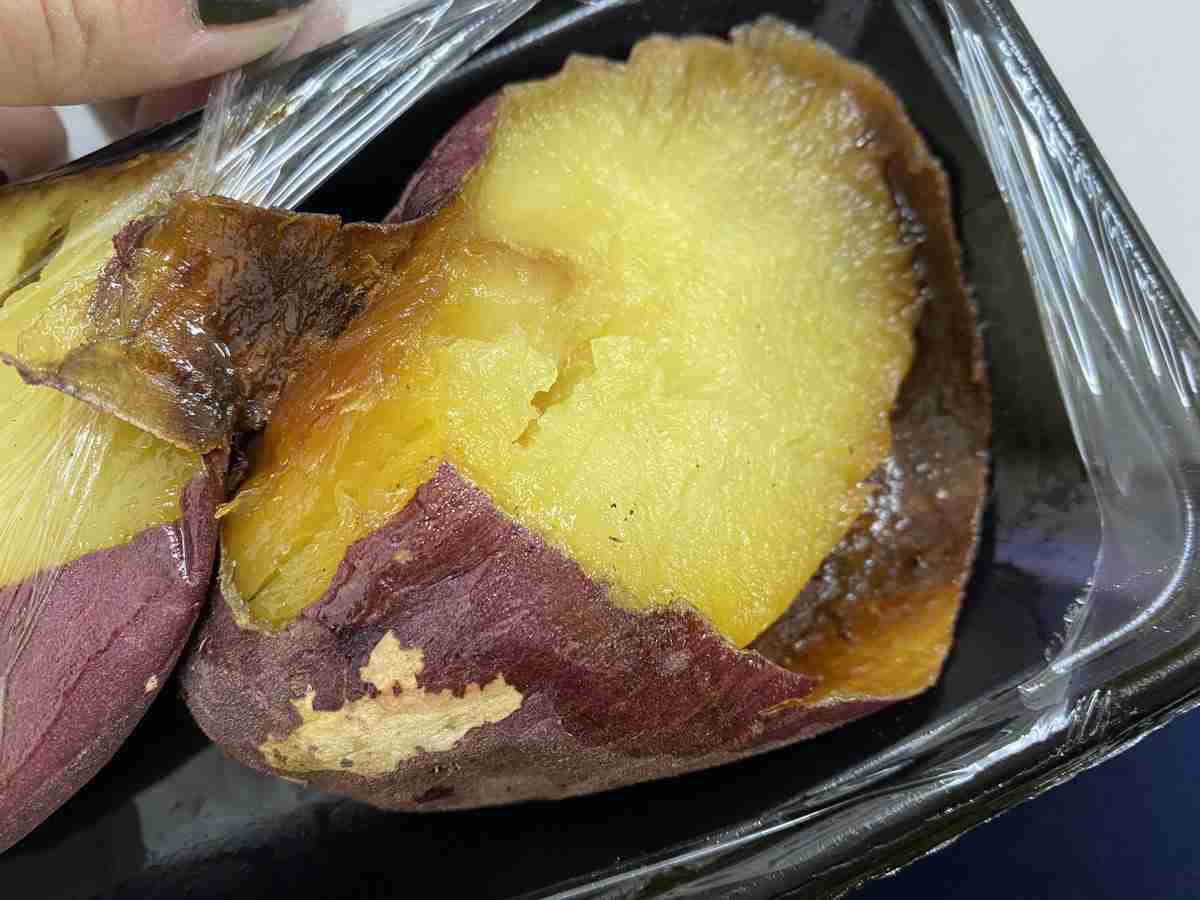 焼き芋は【ほくほくか】【ねっとりか】