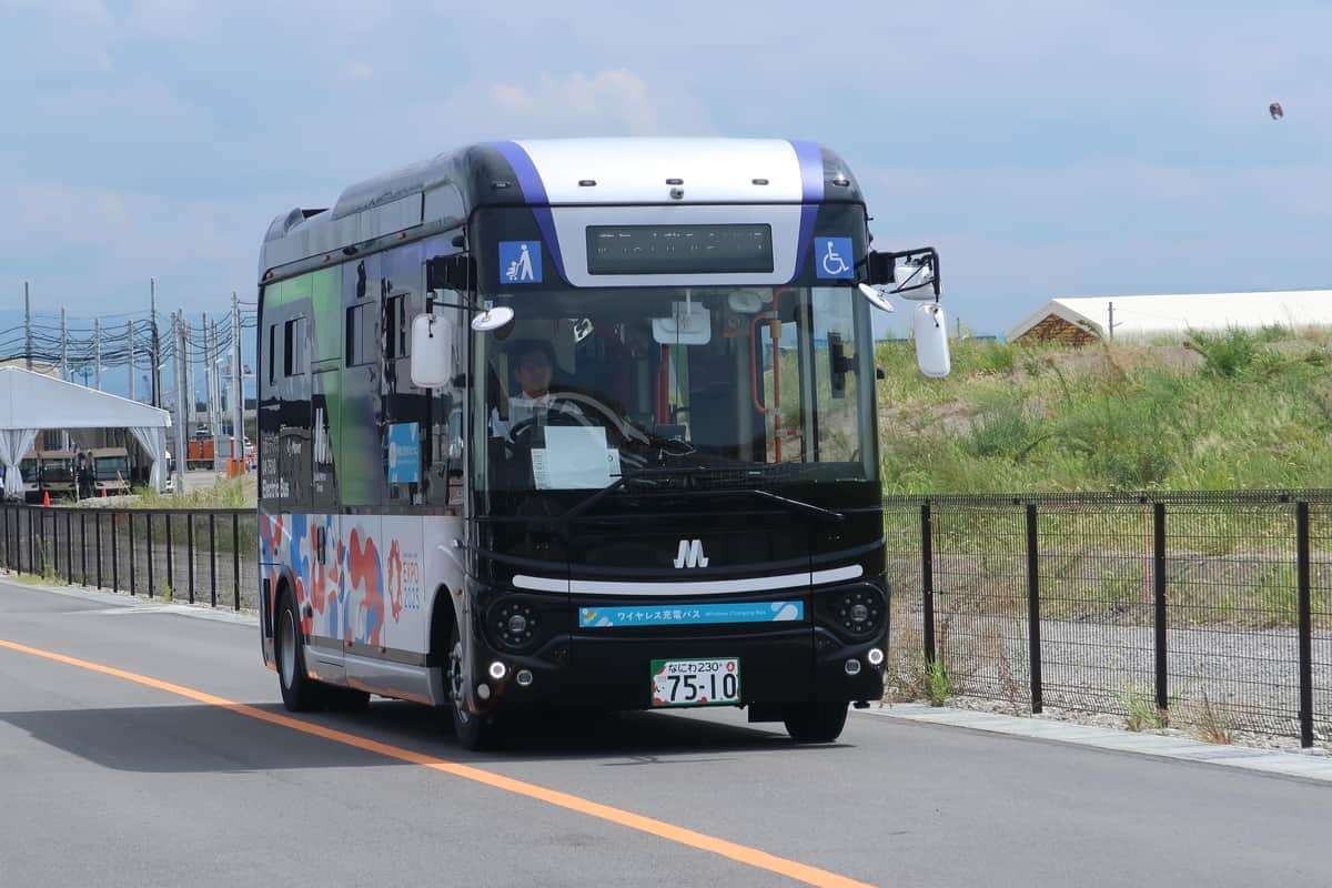 カーブでハンドル切れない、パーキングブレーキ利かない...万博で走っていたのは欠陥中国製EVバスだった（J-CASTニュース） - Yahoo!ニュース