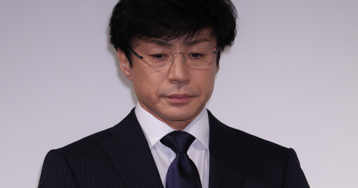 東山紀之　盟友・植草のラブコールにも応じず…引退2年も変わらぬ「復帰しない決意」 | 女性自身