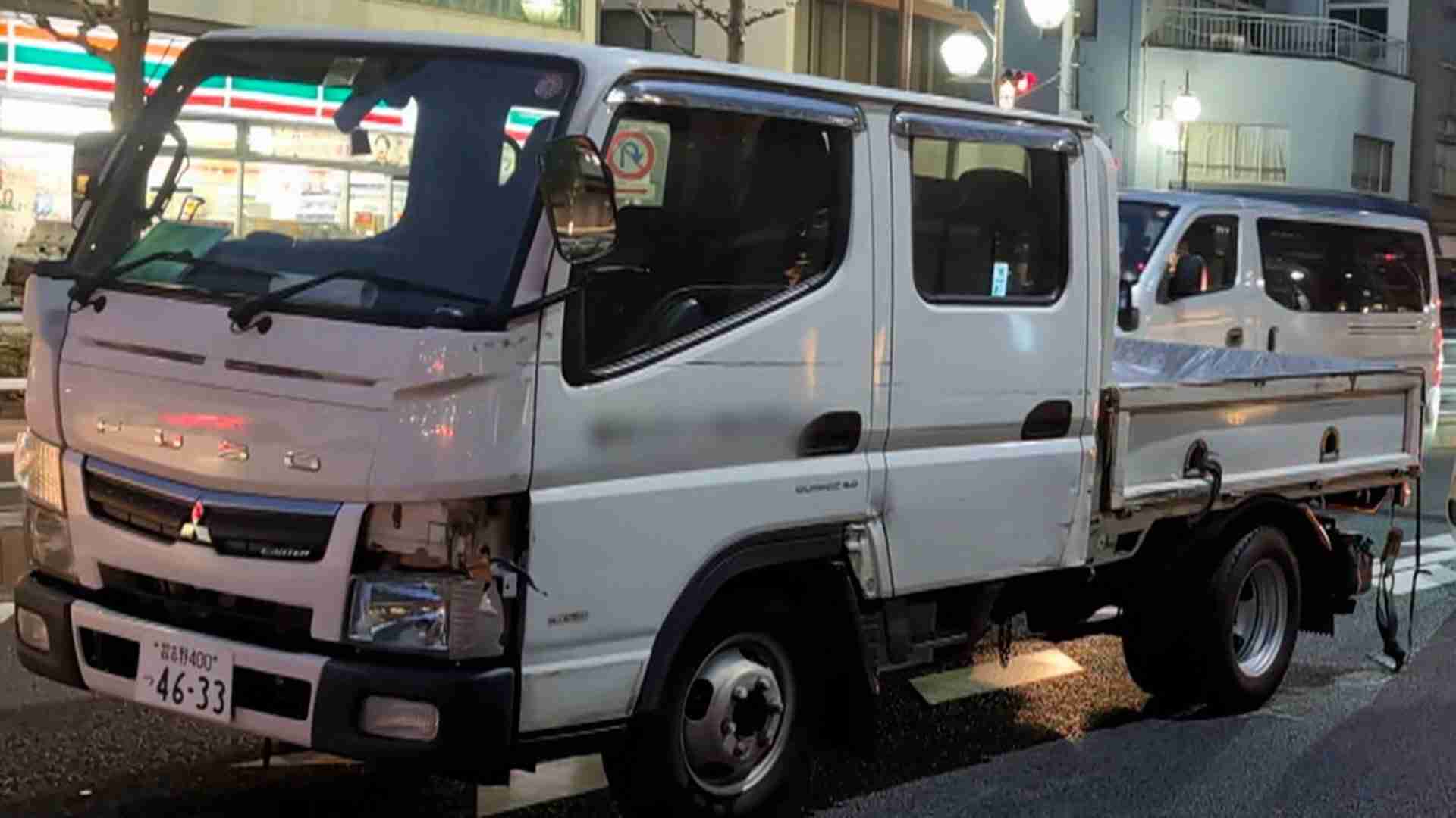 盗難トラックで連続当て逃げ…40代アメリカ国籍の男逮捕「車ぶつけたが幻覚見ていた」容疑否認　警視庁（FNNプライムオンライン（フジテレビ系）） - Yahoo!ニュース