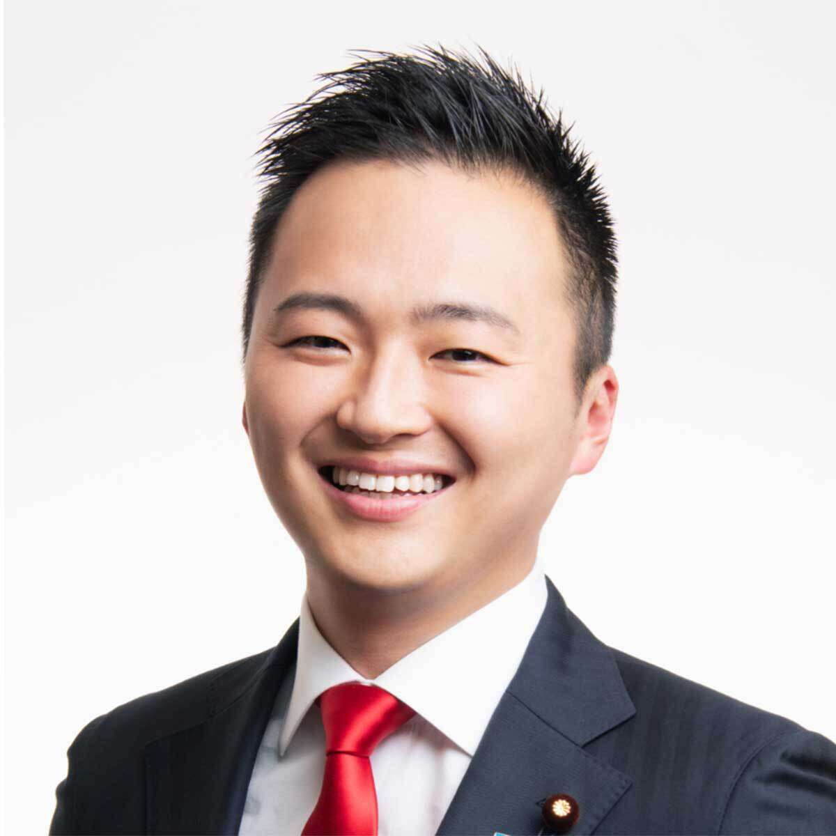 「場合によっては血を流していただかないといけないこともあるかもしれない」自民候補者　討論会での“持論”が波紋…映像拡散で本人が釈明した「真意」（女性自身） - Yahoo!ニュース