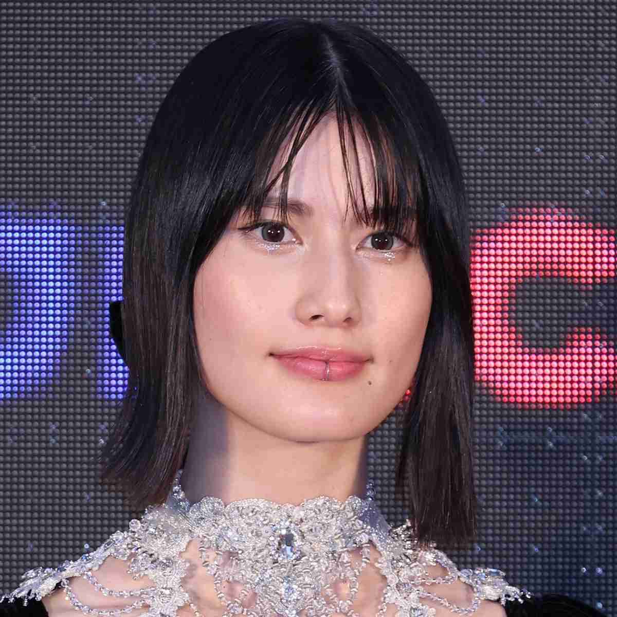 「戦争しない・させない」橋本愛　衆院選への思いにネット反響多数…突き動かす“誰も傷つけたくない”信条（女性自身） - Yahoo!ニュース