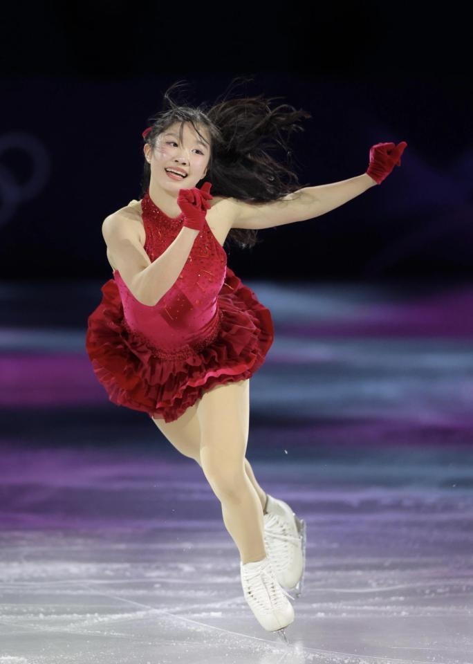 「腹ばいになって足バタバタ…萌える」17歳で銅メダルの中井亜美　エキシビのキュート振付に反響「かわいいが過ぎる」「何より表情がいい」