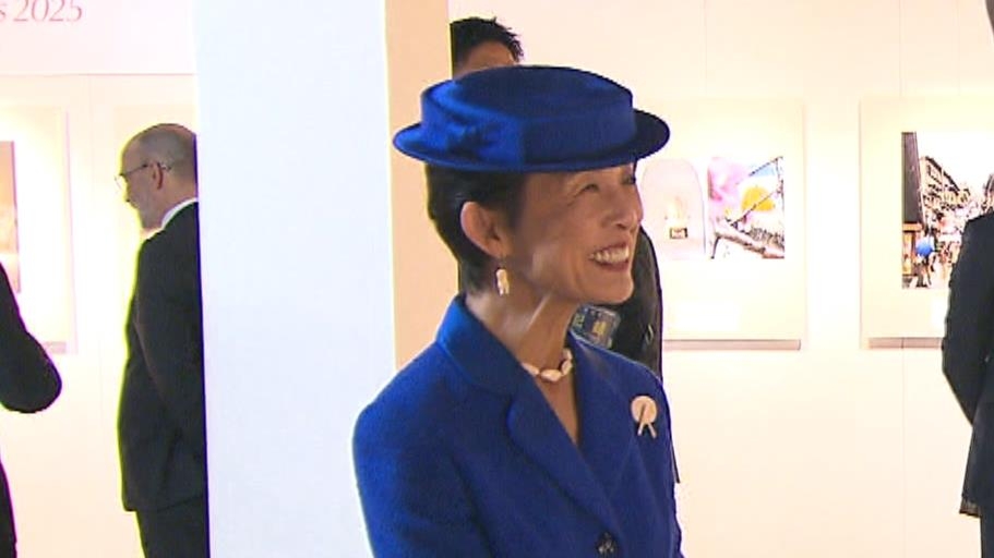 高円宮妃久子さまが駐日外交官撮影の“日本”をご鑑賞　久子さまが撮影された鳥の写真も展示（FNNプライムオンライン（フジテレビ系）） - Yahoo!ニュース