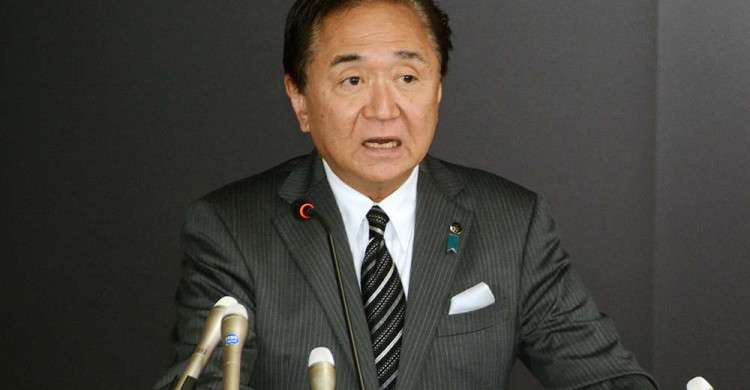 黒岩知事が入院 慢性硬膜下血腫で手術へ 数日前から足のもつれや頭痛 | カナロコ by 神奈川新聞