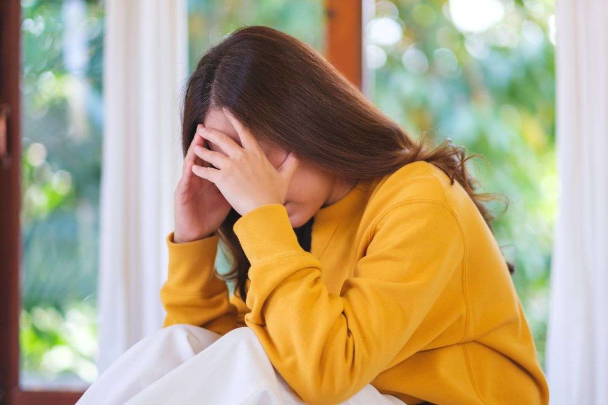 「花束、先生9人分も必要ですか？」卒園対策で1人5000円徴収に疑問。過酷なアルバム制作や大量LINEに「なんで母親だけ？」【専門家助言】 | FORZA STYLE｜ファッション＆ライフスタイル[フォルツァスタイル]