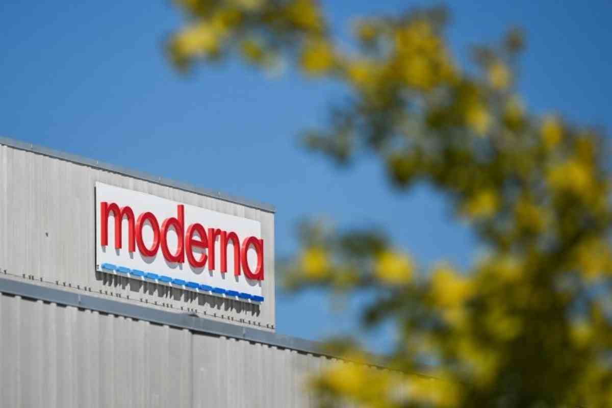 モデルナのmRNAインフルエンザワクチン承認申請、米FDAが審査拒否 - CNN.co.jp