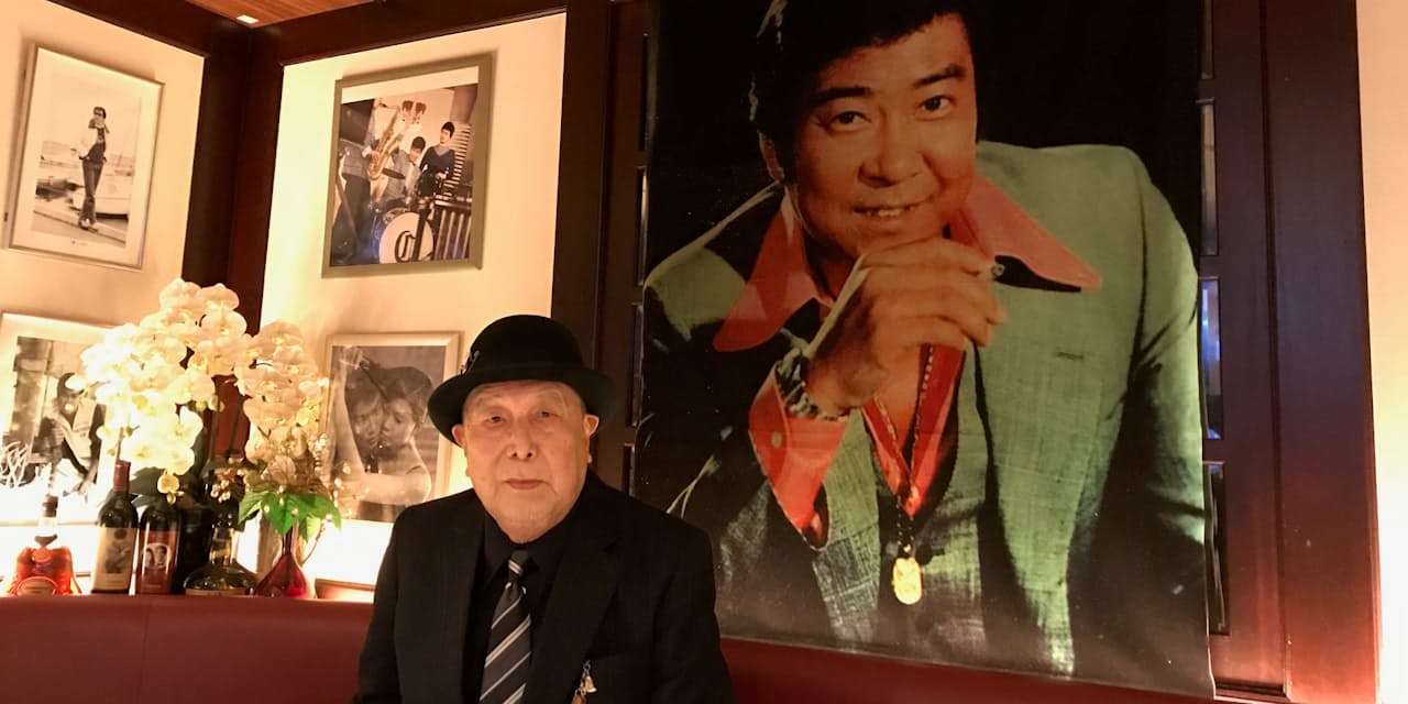 裕次郎と二人三脚31年　私服も衣装も仕立て2000着｜THE NIKKEI MAGAZINE