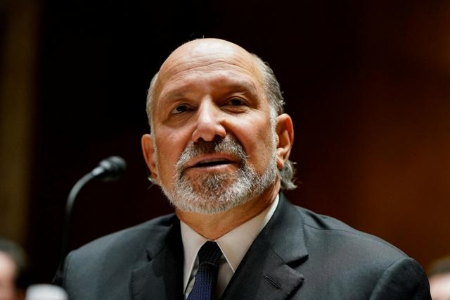 米商務長官、エプスタイン氏の島訪問認める　共和党内からも批判（朝日新聞） - Yahoo!ニュース