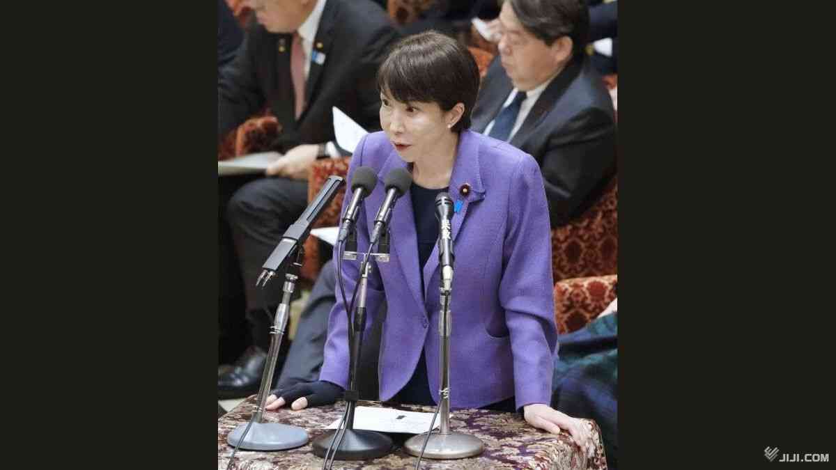 高市首相、皇位継承「男系男子限定が適切」　衆院予算委で基本的質疑：時事ドットコム