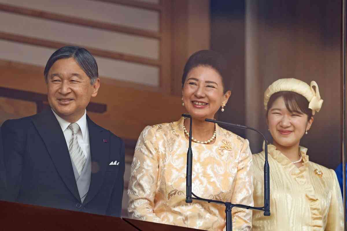 天皇陛下66歳お誕生日に愛子さまに託す「被災地の人々に心を寄せて」と「未知の旅」の新鮮な発見（AERA DIGITAL） - Yahoo!ニュース