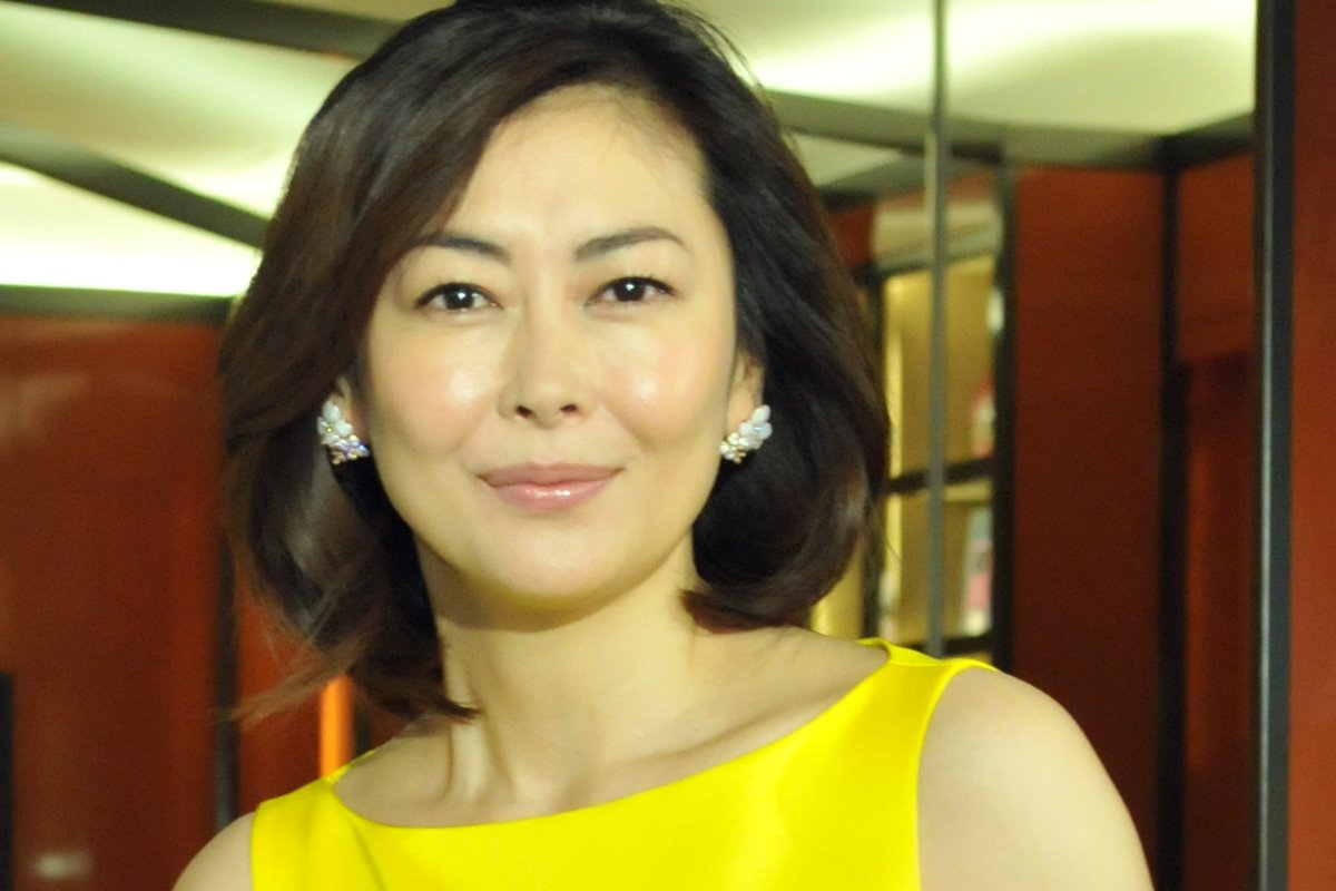 「あまりにも綺麗なままで…」中山美穂さん　不慮の事故死でも安らかだった「最期の表情」