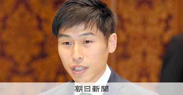 共産の山添拓参院議員を書類送検　線路立ち入り容疑「機関車撮影で」 [埼玉県]：朝日新聞