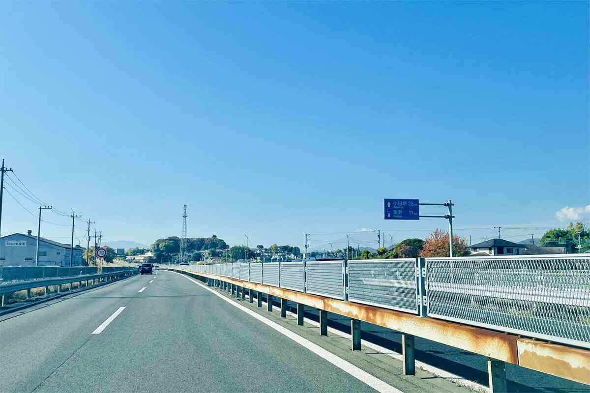 「“小田厚”は反則キップの“狩り場”として有名」…神奈川県警が2700件の「交通違反取り締まり不正」でドライバーたちの“恨み節” | デイリー新潮