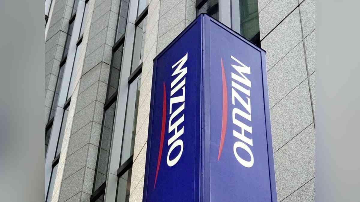 みずほＦＧが事務職５０００人削減へ…事務センターにＡＩ本格導入、配置転換進め収益力強化 : 読売新聞