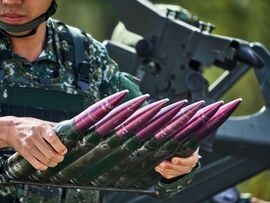 米国が台湾への武器売却を検討、中国反発でトランプ氏訪中に影－FT（Bloomberg） - Yahoo!ニュース