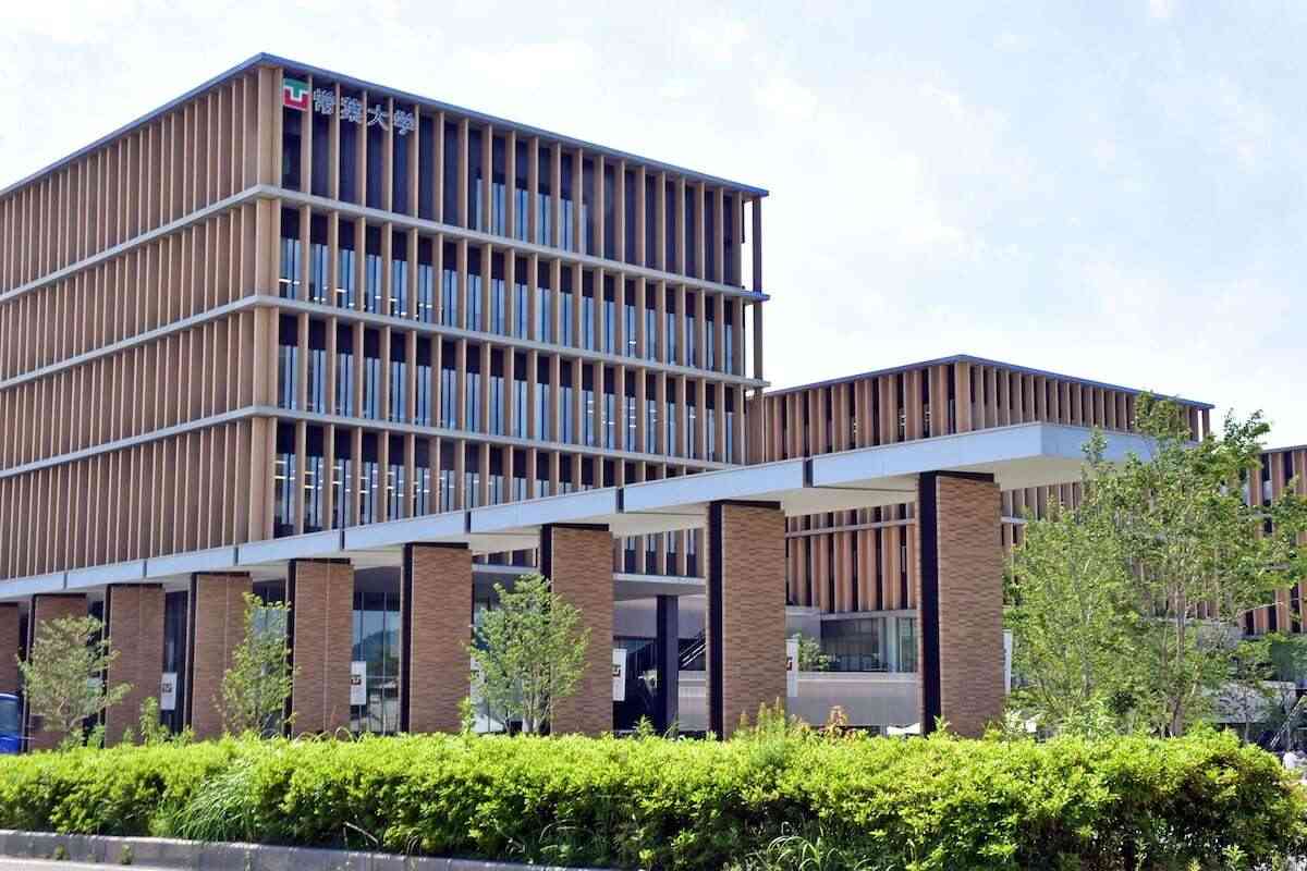 常葉大の浜川栄教授が首相を「高鬱と呼ぼう」　大学側「誹謗中傷投稿を確認、厳正に対処」（産経新聞） - Yahoo!ニュース