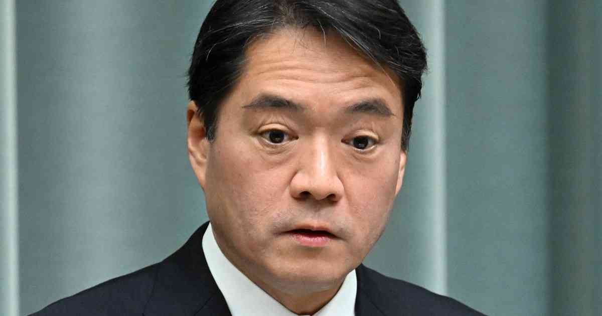 尾崎官房副長官、高市首相の「外為特会ほくほく状態」発言を擁護 | 毎日新聞