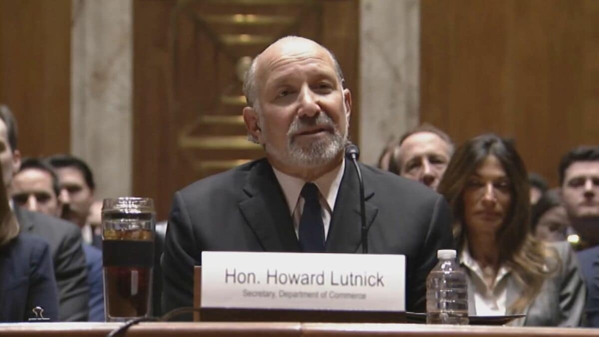 アメリカのラトニック商務長官　性的虐待で起訴のエプスタイン元被告所有の島への訪問認める　議会からは辞任求める声 | TBS NEWS DIG