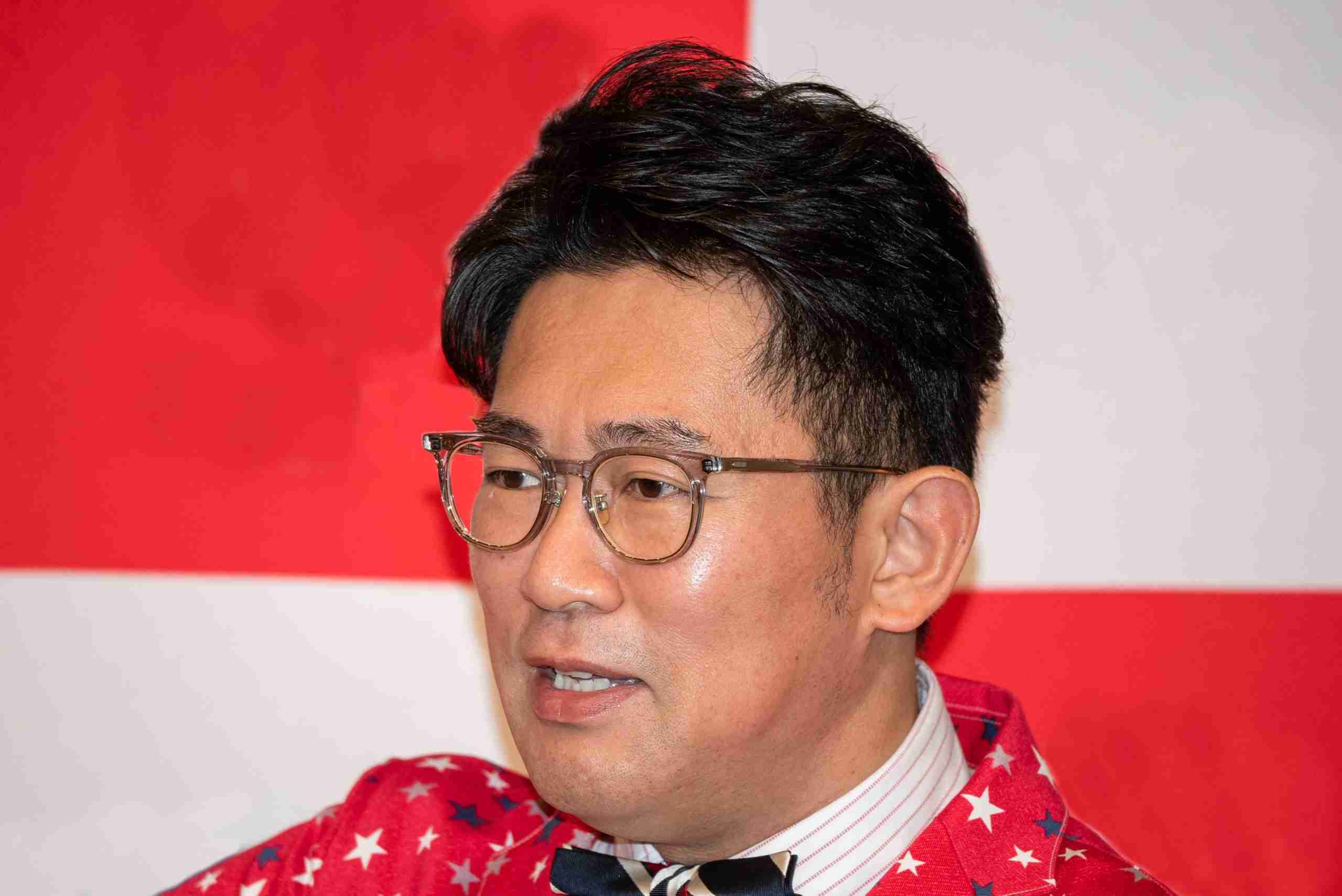 ビビる大木、飛行機で赤ちゃん泣かず褒められるもモヤッ…　「大人の都合で言っちゃいかん」 – Sirabee