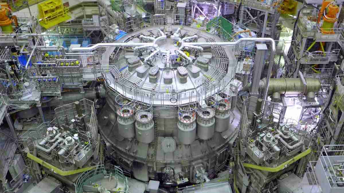 【日本が人工太陽の実現に前進】世界最大の核融合装置「JT-60SA」で高速制御コイル完成（スペースチャンネル） - エキスパート - Yahoo!ニュース