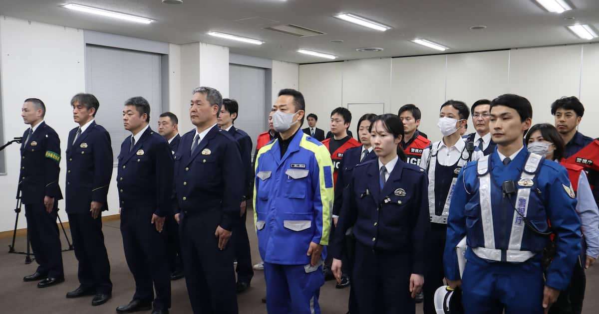 警察官になってよ、「きつい」イメージ払拭へ　業務統廃合に奨学金返済…採用活動に本腰 - 産経ニュース