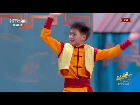  中国の春節特別番組で披露されたロボットのパフォーマンスが圧巻で、XなどのSNSで大きな反響を呼んでいます。ここで香香ファミリーの皆さんにもご紹介しますね。どうぞお楽しみください！さらに小さな秘密をお