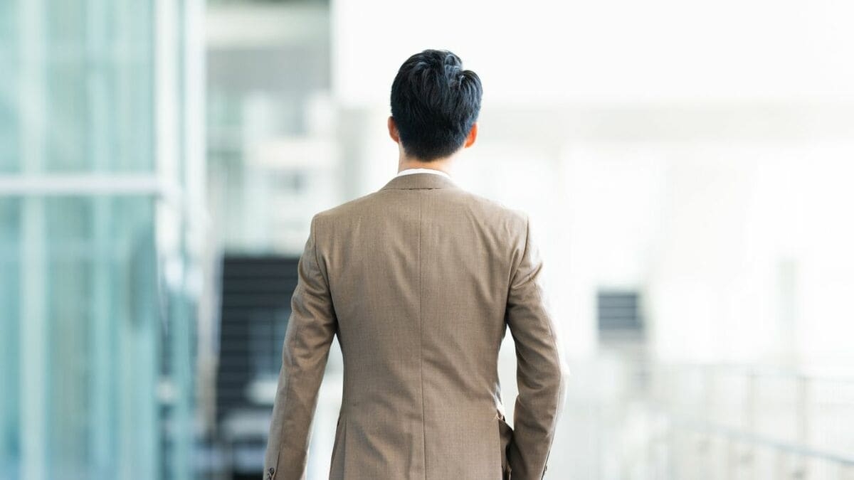 ただの都合のいい財布ですか…？〈年収720万円〉28歳エリート男性が「婚活」で味わった恐怖。20代後半にして“独身を貫く”覚悟を決めたワケ | ゴールドオンライン
