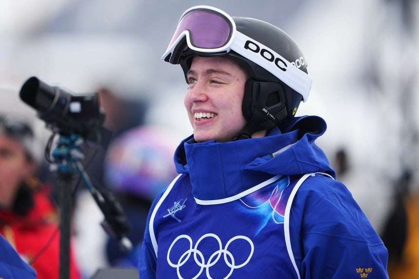 “冬季五輪初のトランスジェンダー”スウェーデンのモーグル選手「スキーだけに集中したい」（中央日報日本語版） - Yahoo!ニュース