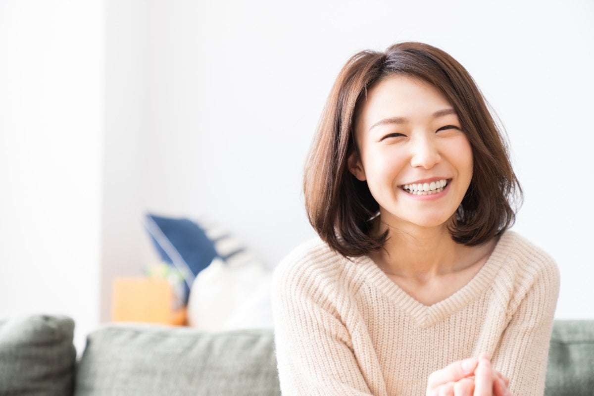 「おひとりさま女性」非正規雇用の割合や貯蓄事情とは。老後を見据えた対策 非正規雇用の女性うち約35％が未婚（離別・死別含む） | LIMO | くらしとお金の経済メディア