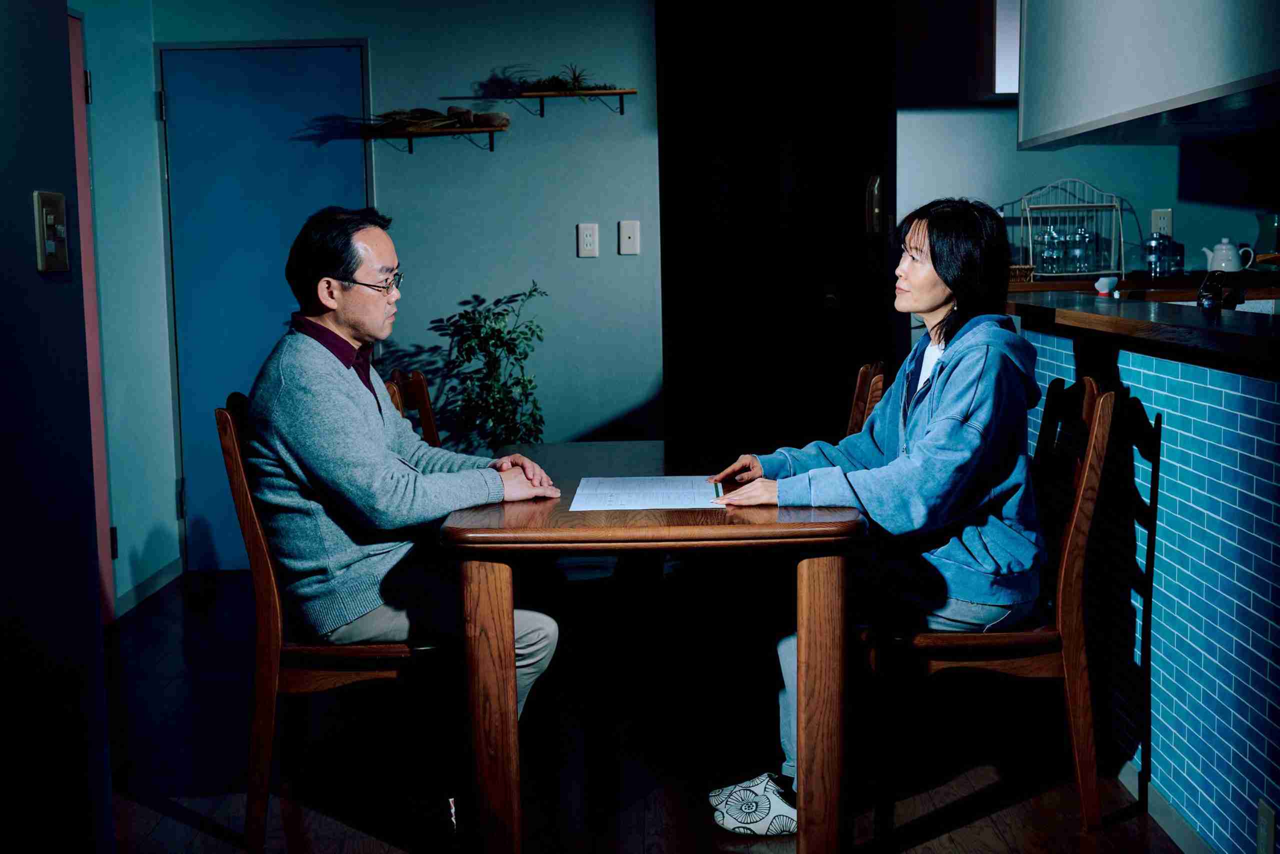         「死んでも夫の介護なんてしたくない」娘の成人を待つ48歳女性の“離婚計画”。「メシ」「風呂」しか言わず、家事も育児もしない  |  日刊SPA!    