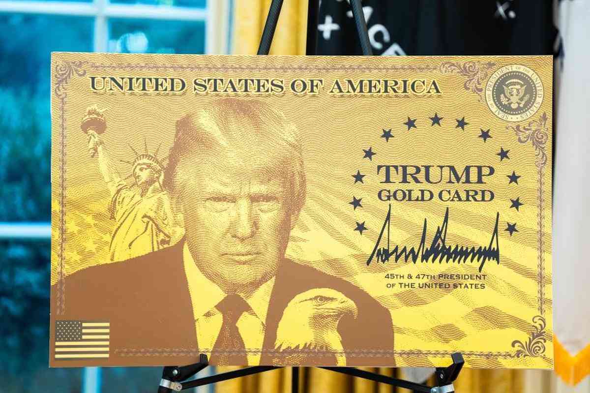 「トランプ・ゴールドカード」ビザが正式開始、100万ドルで申請を迅速化　米 - CNN.co.jp