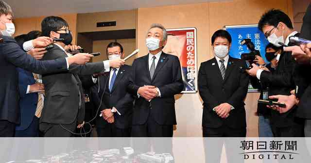 「あり得ない」 深夜クラブ訪問、議員地元から怒りの声：朝日新聞