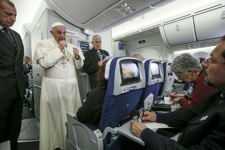 トランプ破門!?　ローマ法王が大統領候補の移民への考えを厳しく批判｜ニューズウィーク日本版 オフィシャルサイト