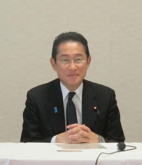 「増税クソレーシック」がトレンド入り　岸田首相を指す新たな呼称「増税メガネ」から進化？ - 社会 : 日刊スポーツ