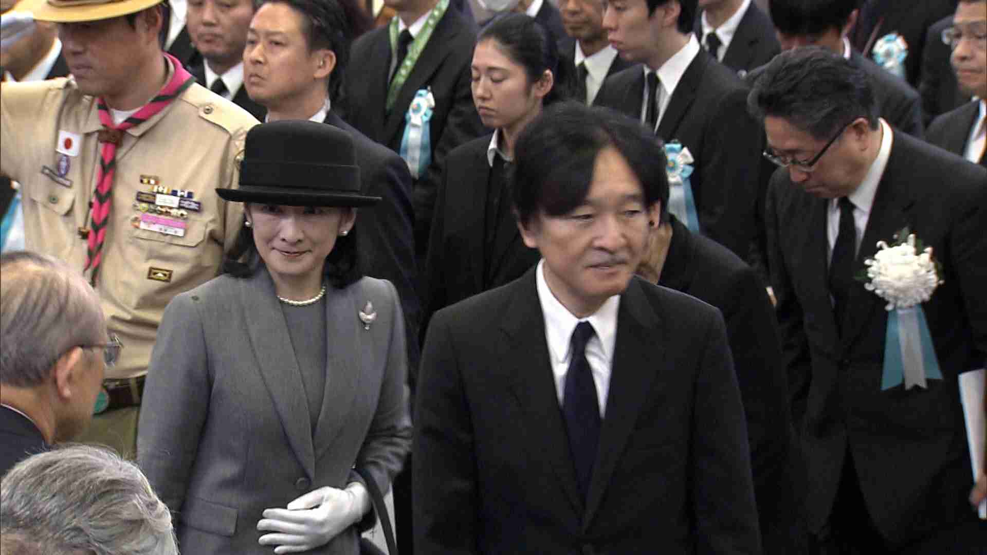 秋篠宮ご夫妻が「春季慰霊大法要」へ　81年前の東京大空襲の犠牲者へ祈り（FNNプライムオンライン（フジテレビ系）） - Yahoo!ニュース
