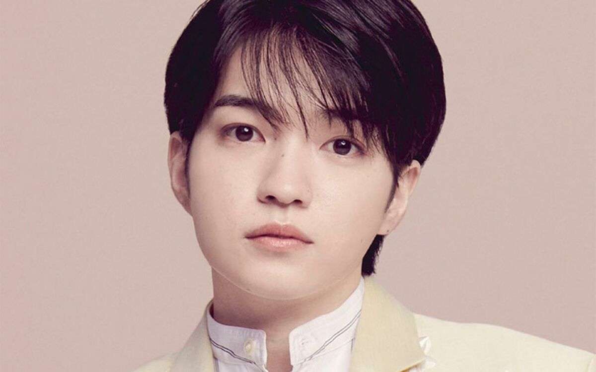 「なにわ男子」“絶対的センター”西畑大吾26歳の2歳下女子アナとのお泊り愛をスクープ撮《ジャニーズ事務所が認めた！》 | 文春オンライン