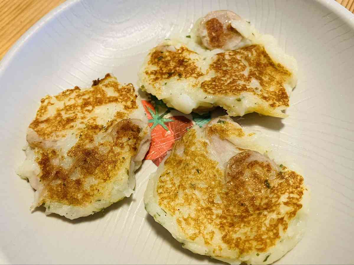 4歳娘「お母さんのお腹の中に行く前によく作って食べてた“ウインナーポテトじゅうじゅう”の作り方を教えるから作って欲しい」→指示通り作った謎の料理がこちらです