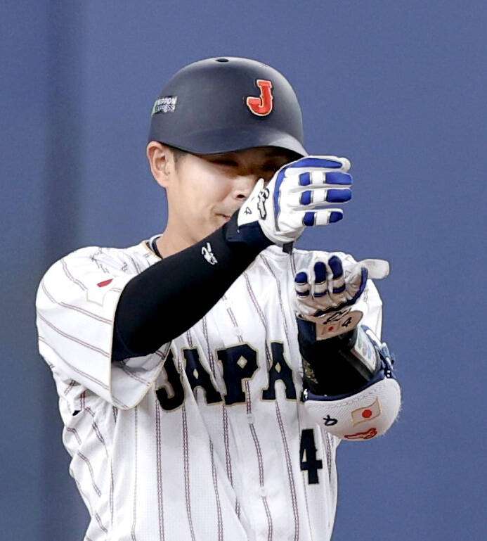侍ジャパン新パフォ！？　大谷翔平指令→北山亘基が考案「お茶ポーズ」　ヌートバーのペッパーミル超えへ「眠れないくらい考えました」（スポーツ報知） - Yahoo!ニュース