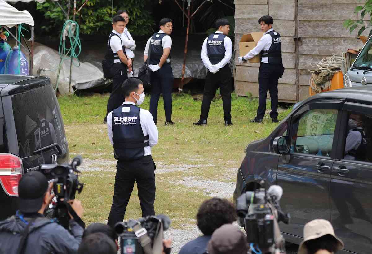 辺野古沖船転覆で強制捜査のメス　11管が抗議団体を家宅捜索　団体関係者「言えない」（産経新聞） - Yahoo!ニュース