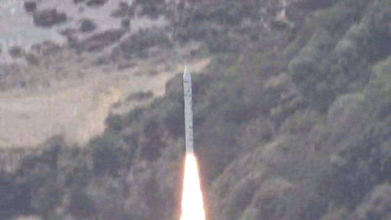 ロケット「カイロス3号機」“失敗”「ミッション達成困難と判断し、飛行中断措置を行った」と開発企業「スペースワン」「1段燃焼中に飛行中断。現時点でロケットの破片、落下などで人的被害や物的被害が発生したという情報なし」