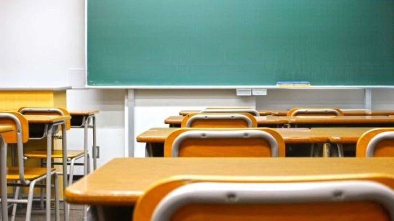 小学校校長が児童を蹴る 尻にあざ - Yahoo!ニュース