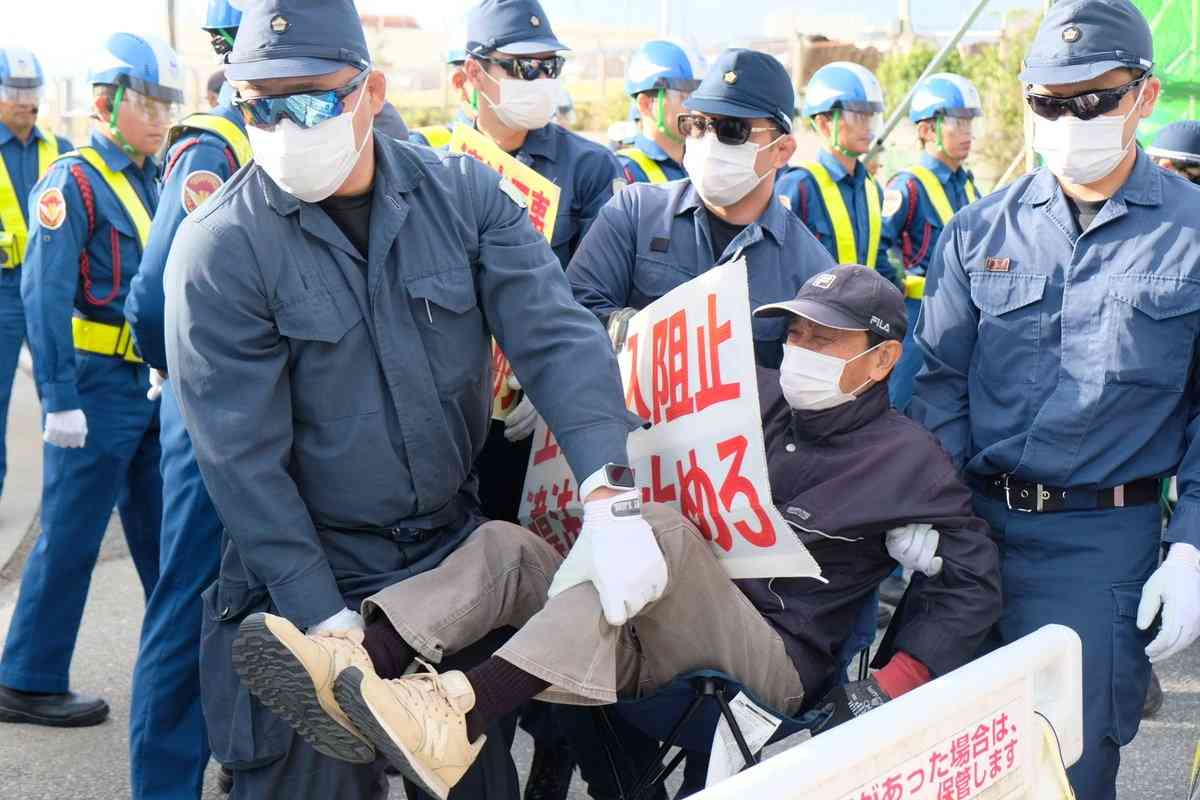 【辺野古沖転覆2人死亡】潜水漁をしていた船に急接近してプロペラにホース巻き込むことも…周囲から問題視されていた「ヘリ基地反対協議会」の船舶管理