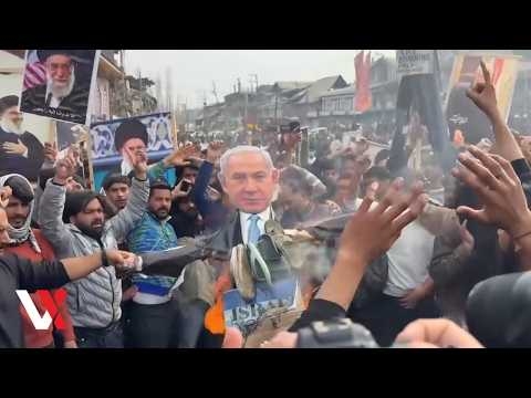 Pro‑Khamenei Protesters Rally In Kashmir, Call  His Death  As 