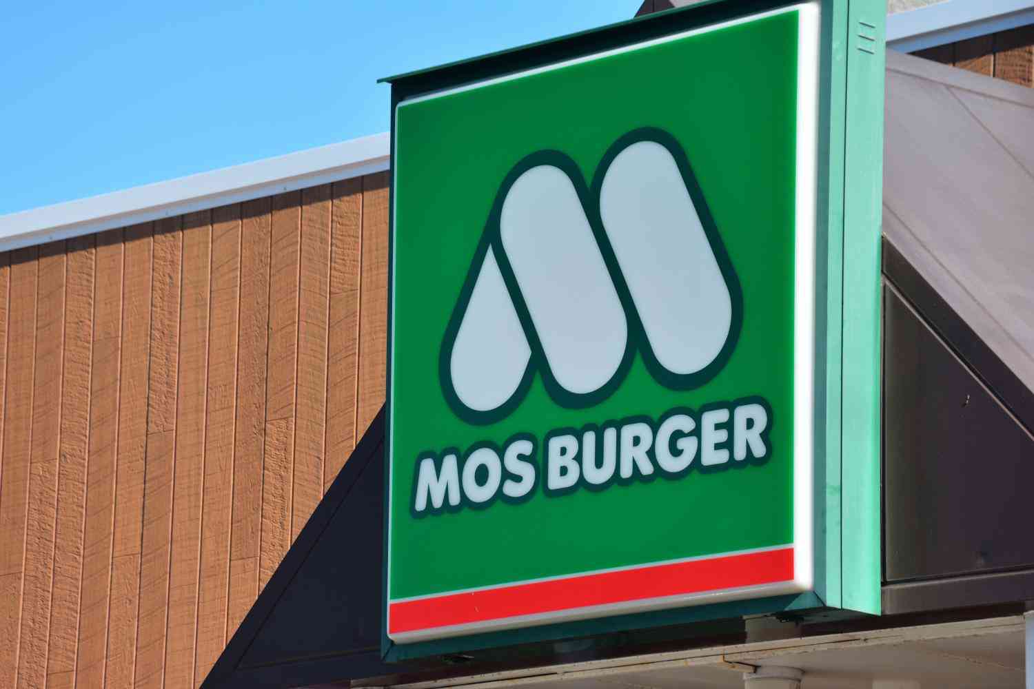         マクドナルドとの“価格差”が縮小…モスバーガーの客数と客単価が伸び続ける理由  |  日刊SPA!    