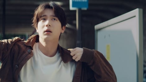 竹内涼真&中川大志「in」新ブランドアンバサダー就任 大規模ロケでエネルギッシュなCM完成